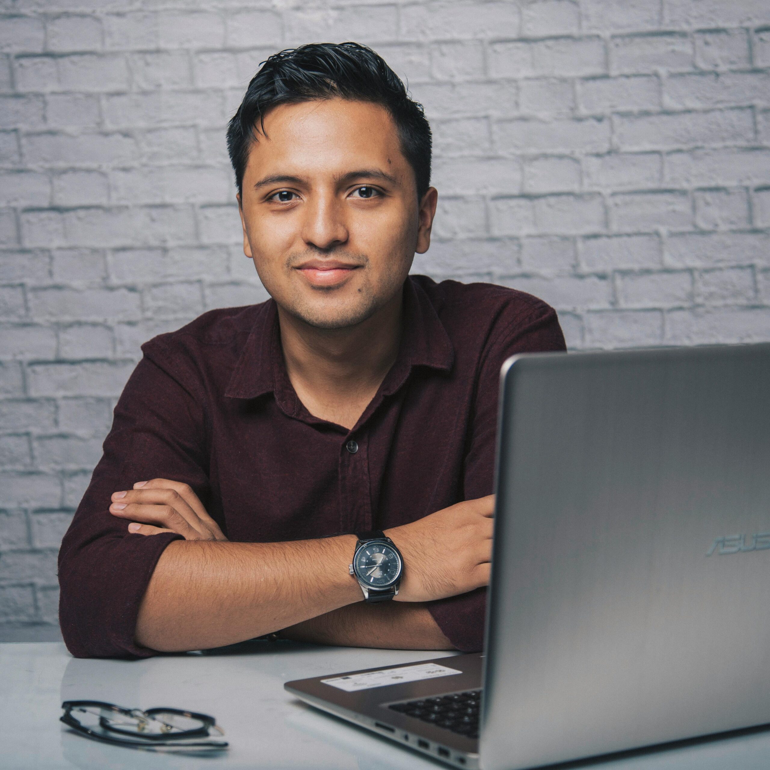28 Smart Side Hustle Ideas to Earn Extra Cash in 2024